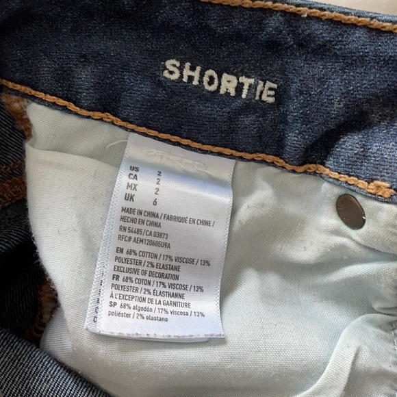 American Eagle Shortie Shorts - Picture 3 of 3